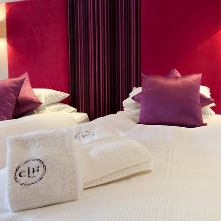 Clubhouse B& B Hotel Неърн Екстериор снимка